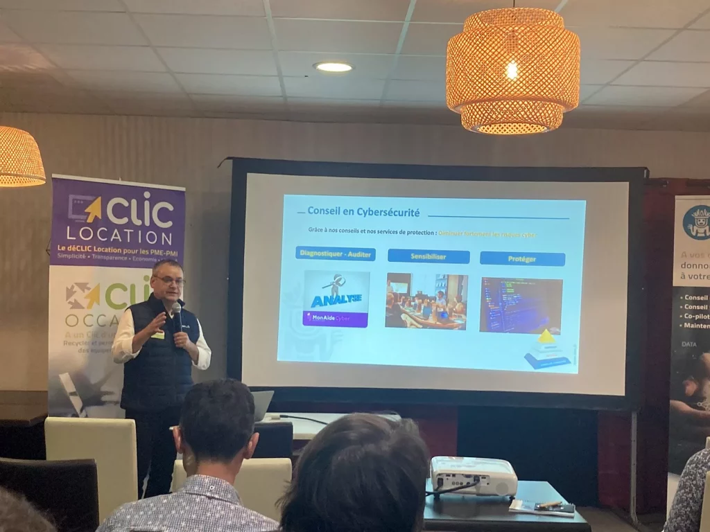 Conférence sur la cybersécurité et ses conseils.