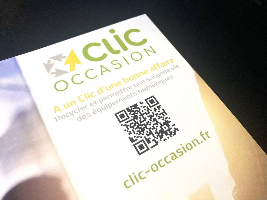 Brochure sur le recyclage d'équipements numériques.