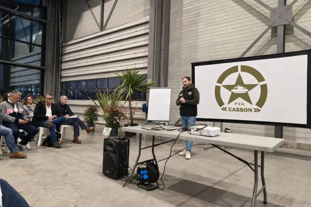 Présentation de l'association des véhicules anciens Casson